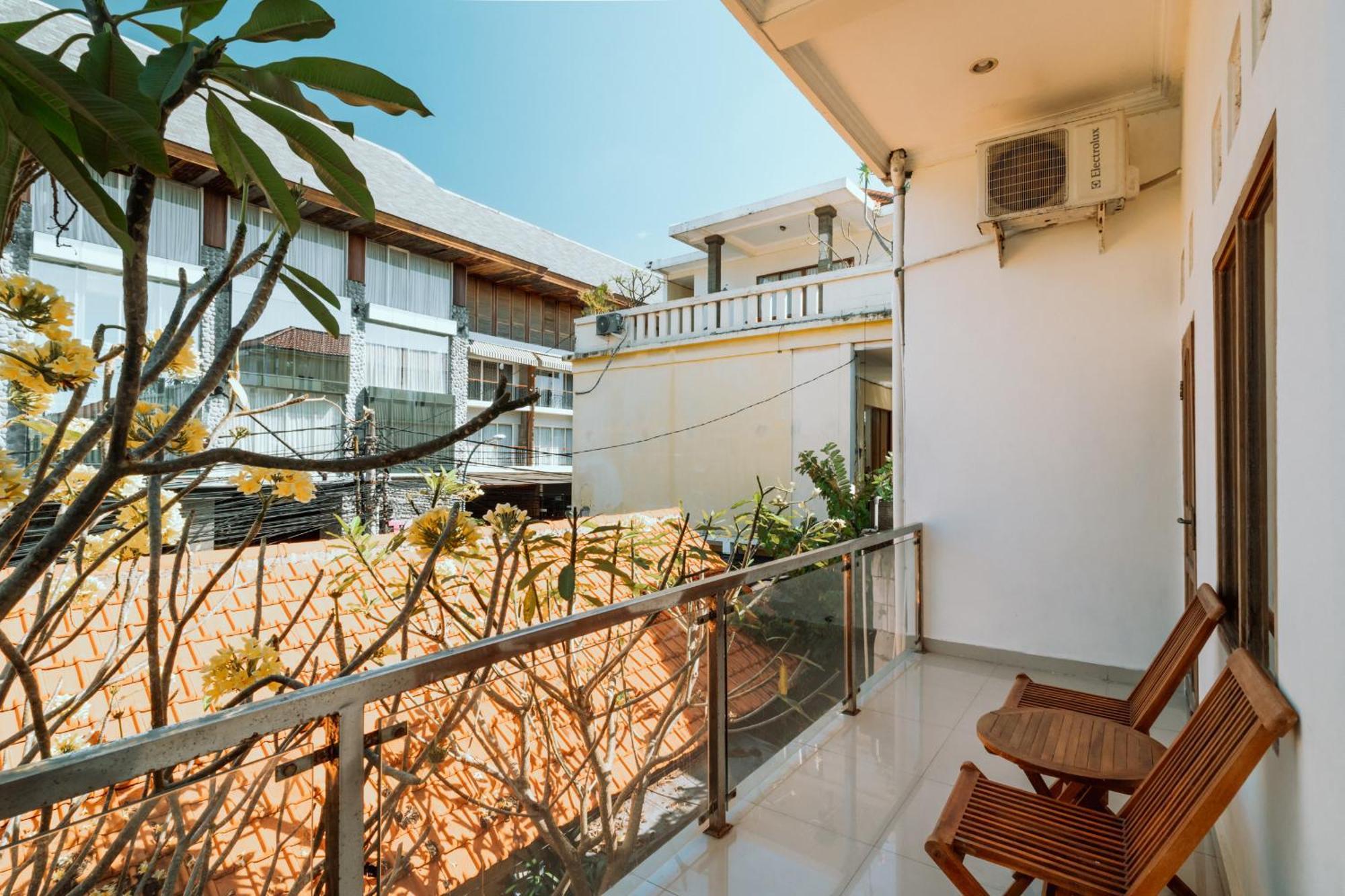 Umah Kita Apartment Seminyak  Exterior photo