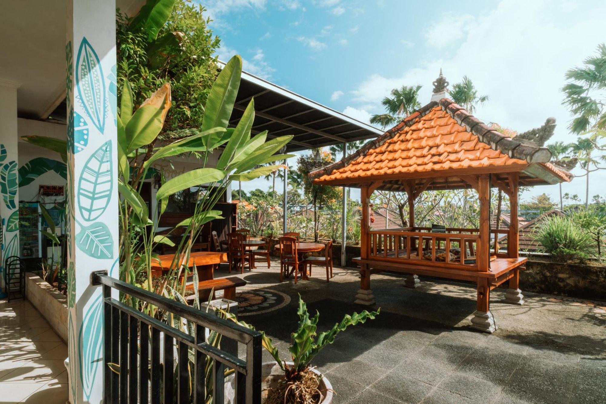 Umah Kita Apartment Seminyak  Exterior photo