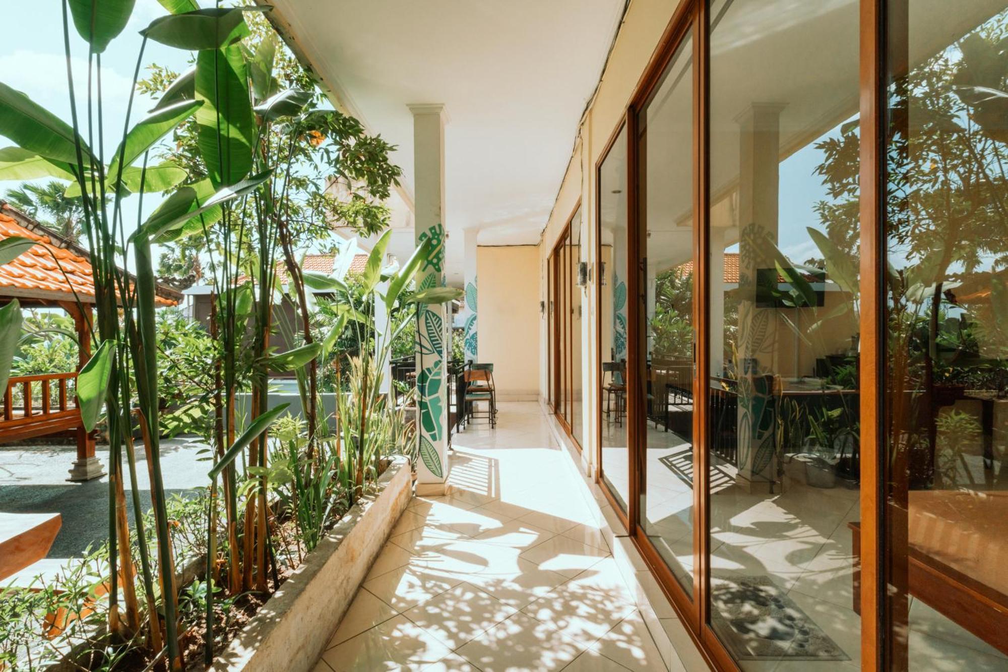 Umah Kita Apartment Seminyak  Exterior photo