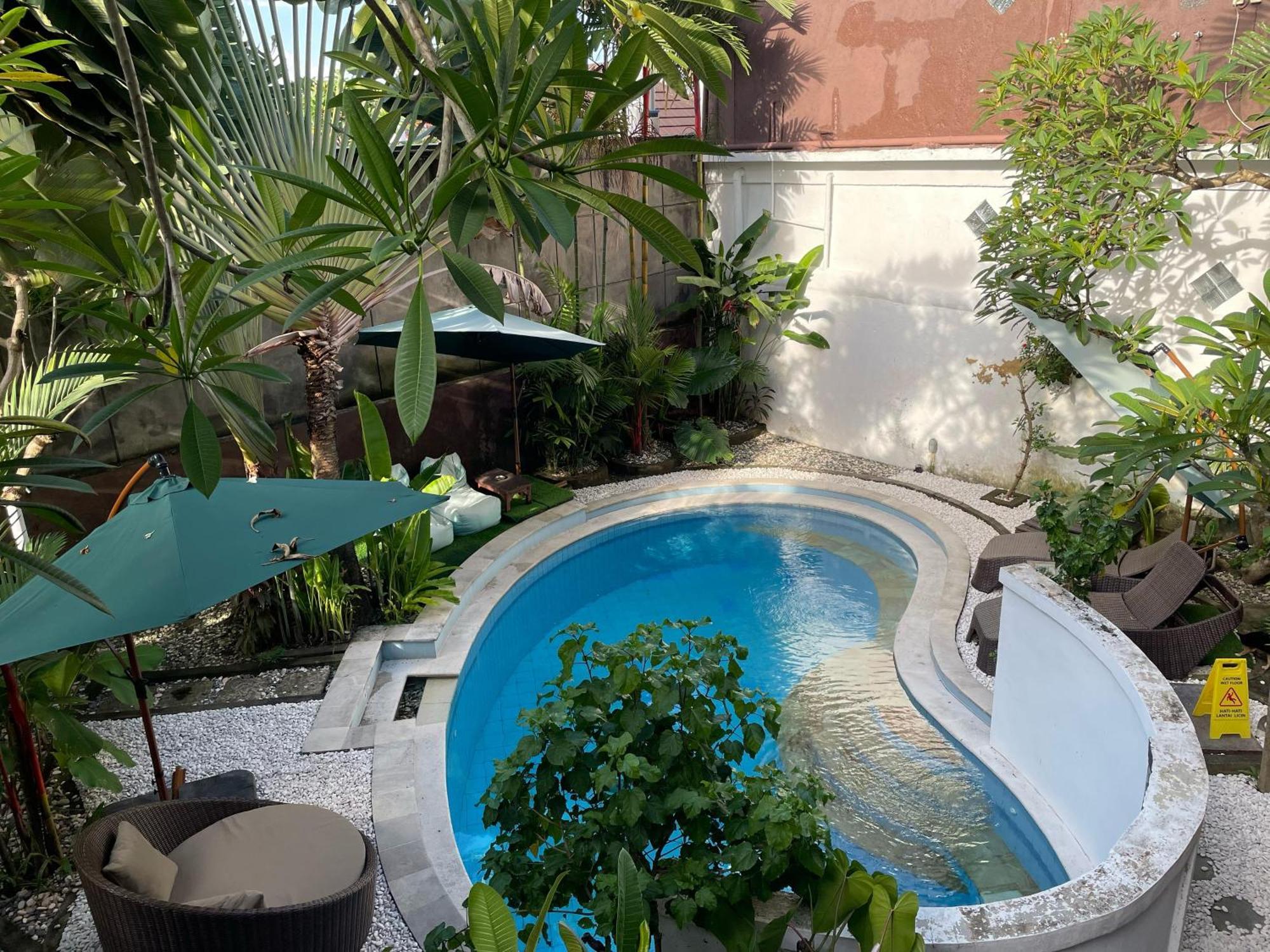 Umah Kita Apartment Seminyak  Exterior photo